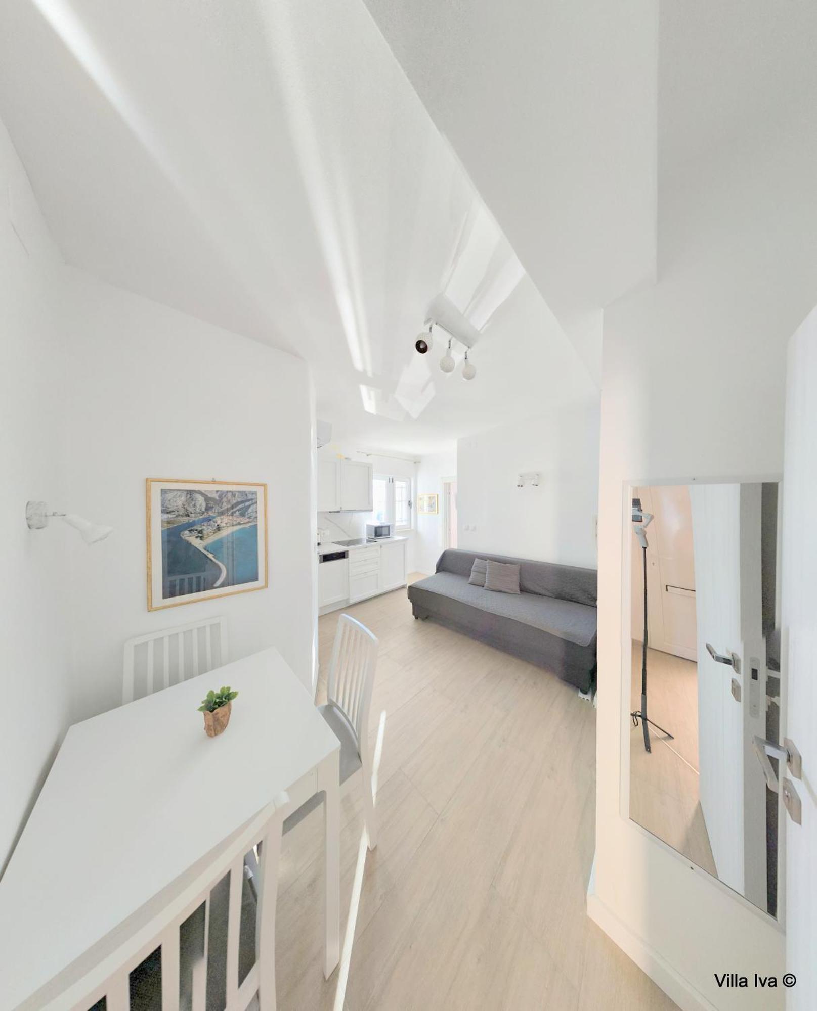 Apartments Iva Omiš Екстериор снимка